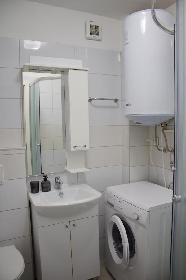 Studio Apartman Miljacka 13 Szarajevó Kültér fotó