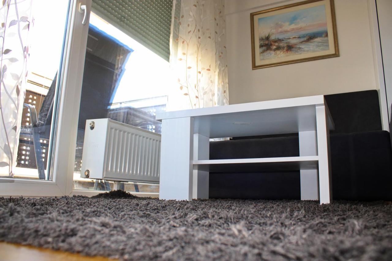 Studio Apartman Miljacka 13 Szarajevó Kültér fotó
