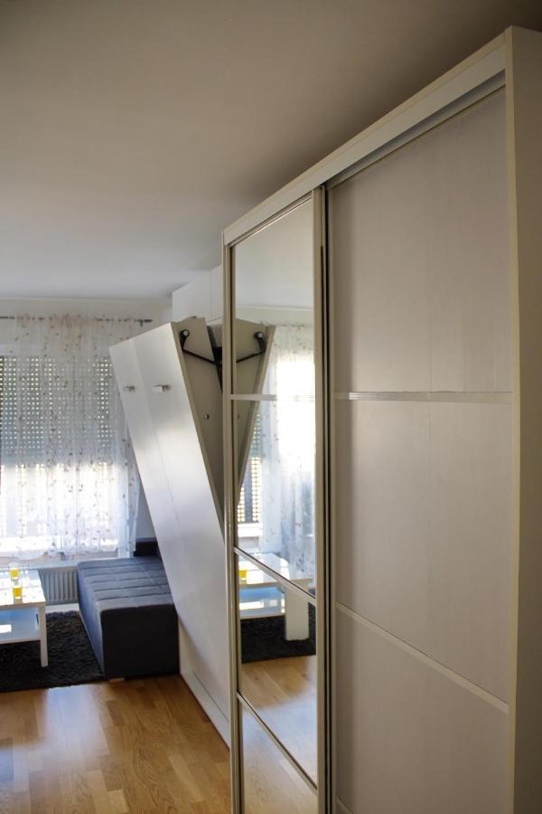 Studio Apartman Miljacka 13 Szarajevó Kültér fotó